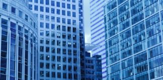 Things to Consider Before Investing in a Commercial Real Estate Location