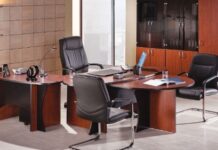 3 Common Office Furniture and Their Purposes