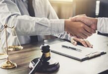5 Mistakes to Avoid When Selecting a Lawyer To Represent Your Case