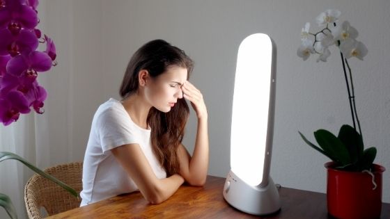 How Light Therapy Can Help You with Your Mood Swing