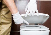 3 Common Toilet Problems and How to Fix Them Like a Pro