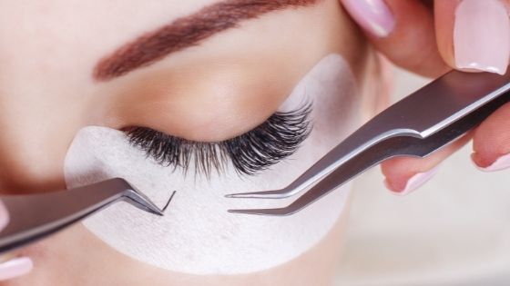 The 7 Best Brands for Gorgeous Eyelash Extensions