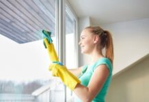 Tips On How To Get Rid Of Stains On Windows Quickly And Easily