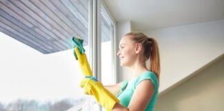 Tips On How To Get Rid Of Stains On Windows Quickly And Easily