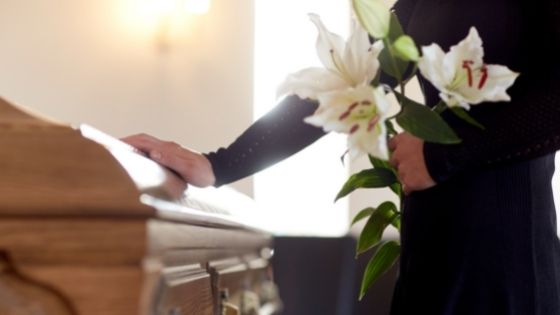 The Top 2 Reasons Why a Funeral Director is Essential