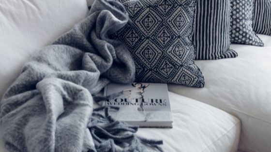 3 Ways You Can Use a Blanket