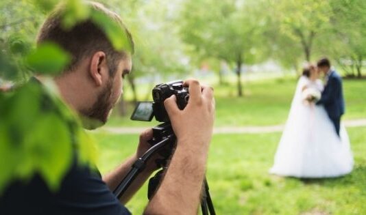 How to Choose a Wedding Videographer