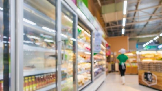 5 Factors to Consider Before Choosing a Commercial Upright Freezer