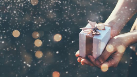 Giving Gifts To Your Staff