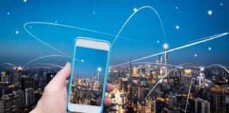 The Advantages and Disadvantages of Mobile Technology