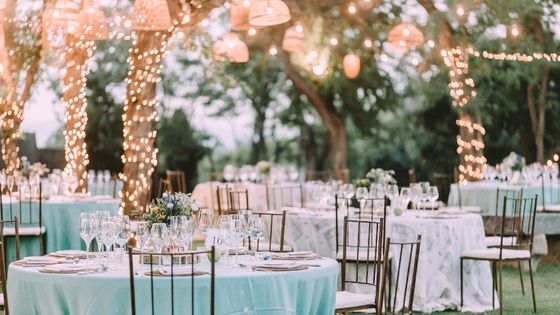 The Etiquette of an Outdoor Wedding - What You Need to Know