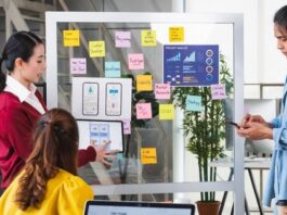 Trends in E-Commerce Mobile App Development to Watch in 2023