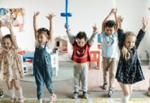 How to Raise Confident Children