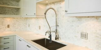 Design Considerations: Choosing Between Fireclay and Cast Iron Sinks for Your Kitchen Remodel