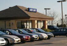 What to Look for in a Used Car Dealership