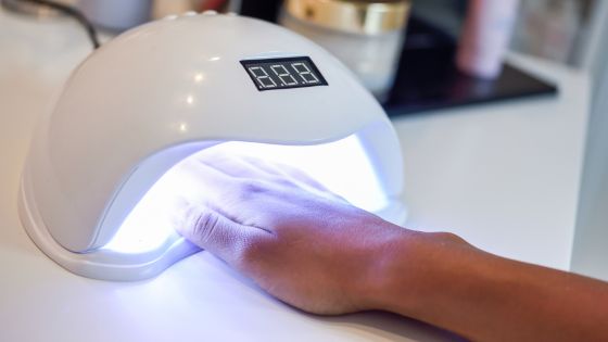 essential guide to nail lamps for home and salon use