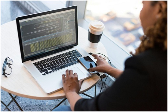 why every small business should adopt an employee assistance program